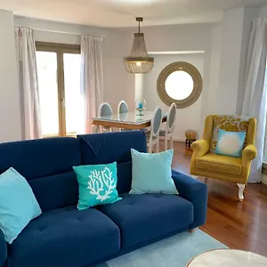 Homely Felix Saenz Malaguese Apartment